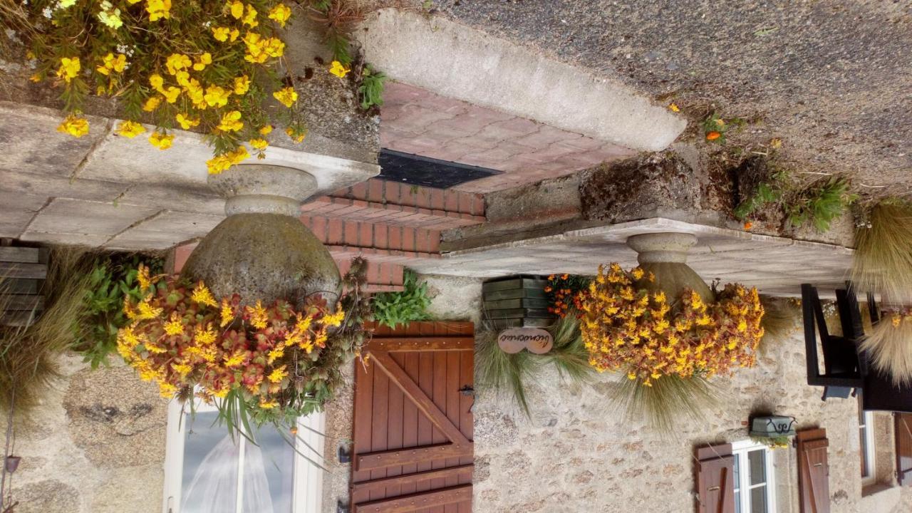 Au Coeur De La Nature Saint-Malo-du-Bois Esterno foto
